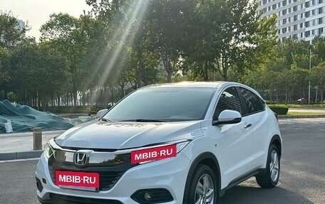 Honda Vezel, 2022 год, 1 480 000 рублей, 3 фотография