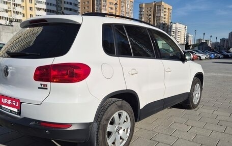 Volkswagen Tiguan I, 2012 год, 1 140 000 рублей, 2 фотография