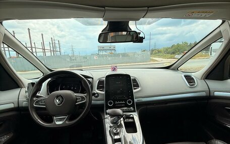 Renault Espace V рестайлинг, 2018 год, 2 395 000 рублей, 10 фотография
