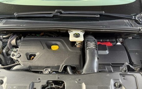 Renault Espace V рестайлинг, 2018 год, 2 395 000 рублей, 5 фотография