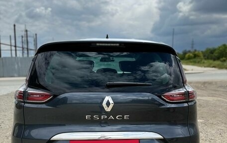 Renault Espace V рестайлинг, 2018 год, 2 395 000 рублей, 4 фотография