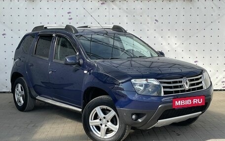 Renault Duster I рестайлинг, 2014 год, 1 070 000 рублей, 2 фотография