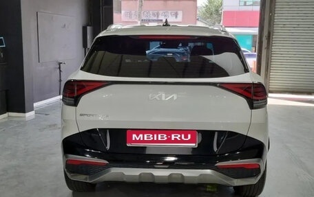 KIA Sportage IV рестайлинг, 2022 год, 2 500 000 рублей, 4 фотография