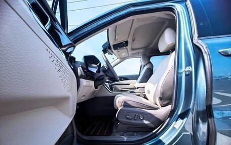 KIA Carnival, 2022 год, 3 160 000 рублей, 8 фотография