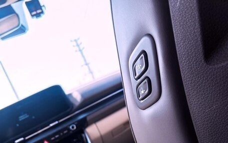 KIA Carnival, 2022 год, 3 160 000 рублей, 18 фотография