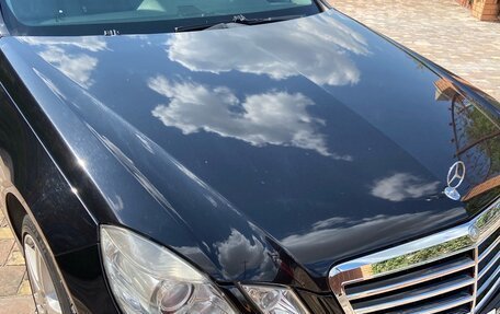 Mercedes-Benz E-Класс, 2010 год, 1 300 000 рублей, 3 фотография