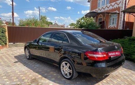 Mercedes-Benz E-Класс, 2010 год, 1 300 000 рублей, 6 фотография