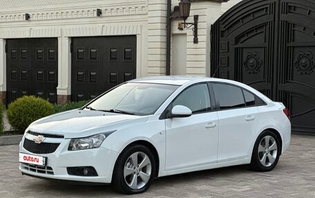 Chevrolet Cruze II, 2012 год, 790 000 рублей, 3 фотография