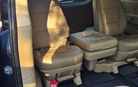 Hyundai Grand Starex Grand Starex I рестайлинг 2, 2014 год, 2 790 000 рублей, 21 фотография