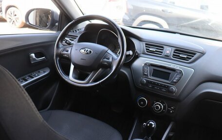 KIA Rio III рестайлинг, 2014 год, 980 000 рублей, 13 фотография