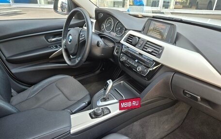 BMW 3 серия, 2016 год, 2 390 000 рублей, 3 фотография