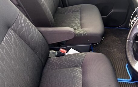 Toyota Roomy I, 2020 год, 1 350 000 рублей, 11 фотография