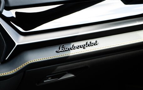 Lamborghini Urus I, 2025 год, 46 500 000 рублей, 26 фотография
