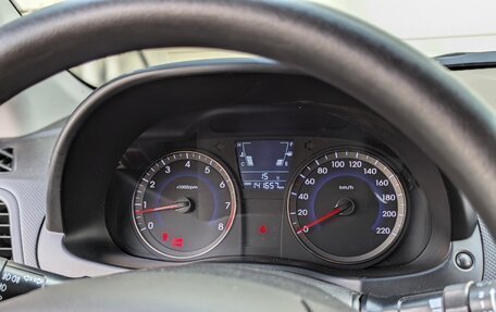 Hyundai Solaris II рестайлинг, 2013 год, 870 000 рублей, 19 фотография