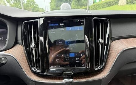 Volvo XC60 II, 2022 год, 3 450 000 рублей, 11 фотография