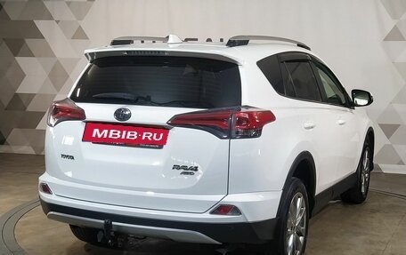 Toyota RAV4, 2016 год, 2 149 000 рублей, 3 фотография