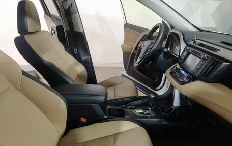 Toyota RAV4, 2016 год, 2 149 000 рублей, 17 фотография