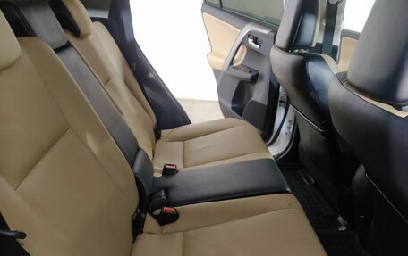 Toyota RAV4, 2016 год, 2 149 000 рублей, 18 фотография