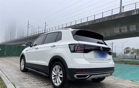 Volkswagen T-Cross I, 2021 год, 1 199 999 рублей, 4 фотография