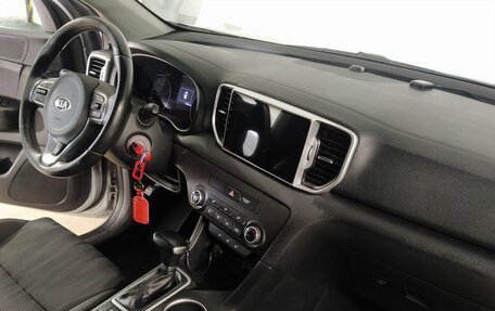 KIA Sportage IV рестайлинг, 2017 год, 1 699 000 рублей, 10 фотография