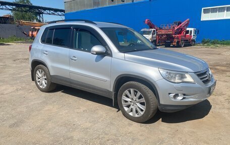Volkswagen Tiguan I, 2010 год, 850 000 рублей, 4 фотография