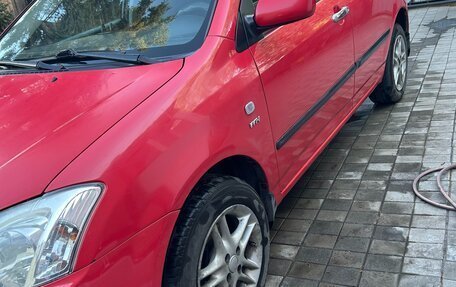 Toyota Corolla, 2003 год, 650 000 рублей, 3 фотография