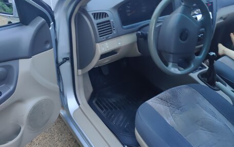 KIA Cerato I, 2004 год, 330 000 рублей, 12 фотография