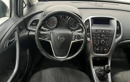 Opel Astra J, 2014 год, 965 000 рублей, 12 фотография
