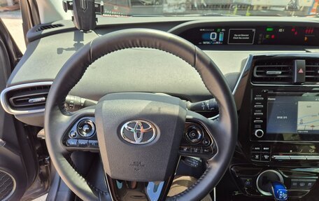 Toyota Prius IV XW50, 2021 год, 8 фотография