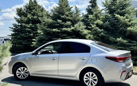 KIA Rio IV, 2018 год, 1 315 000 рублей, 6 фотография