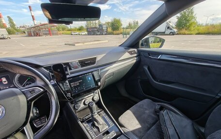 Skoda Superb III рестайлинг, 2017 год, 2 800 000 рублей, 9 фотография