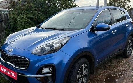 KIA Sportage IV рестайлинг, 2018 год, 2 200 000 рублей, 3 фотография
