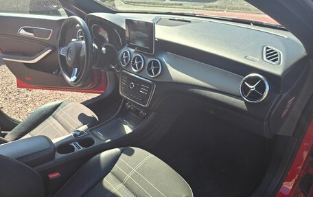Mercedes-Benz CLA, 2015 год, 1 700 000 рублей, 13 фотография