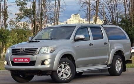 Toyota Hilux VII, 2012 год, 1 650 000 рублей, 3 фотография