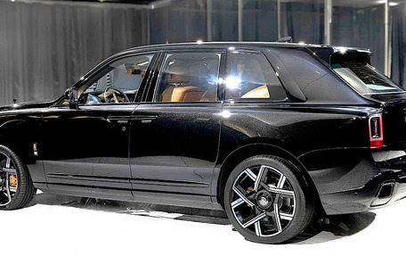 Rolls-Royce Cullinan, 2025 год, 56 810 000 рублей, 8 фотография