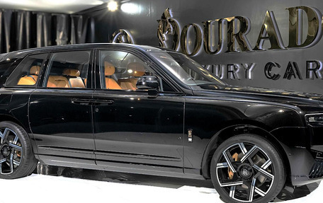 Rolls-Royce Cullinan, 2025 год, 56 810 000 рублей, 4 фотография