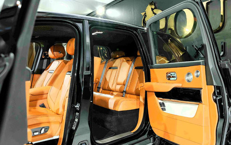 Rolls-Royce Cullinan, 2025 год, 56 810 000 рублей, 11 фотография