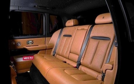 Rolls-Royce Cullinan, 2025 год, 56 810 000 рублей, 20 фотография