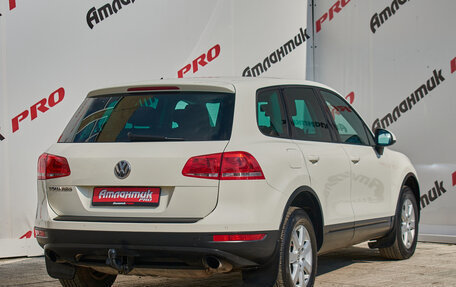 Volkswagen Touareg III, 2011 год, 1 790 000 рублей, 6 фотография