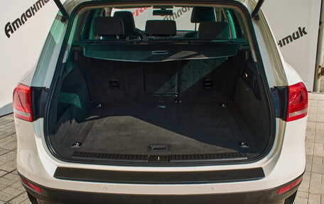 Volkswagen Touareg III, 2011 год, 1 790 000 рублей, 8 фотография