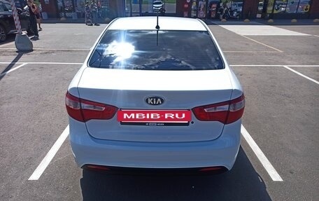 KIA Rio III рестайлинг, 2014 год, 5 фотография