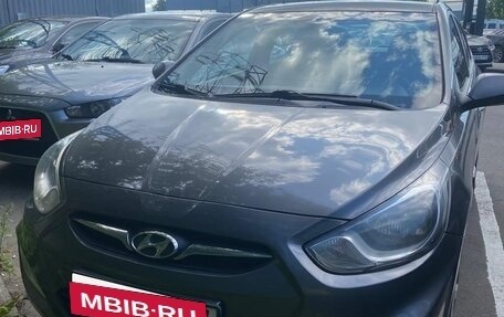 Hyundai Solaris II рестайлинг, 2014 год, 785 000 рублей, 4 фотография