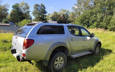 Mitsubishi L200 IV рестайлинг, 2011 год, 1 700 000 рублей, 5 фотография