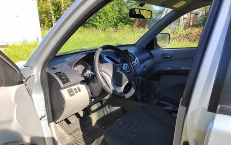 Mitsubishi L200 IV рестайлинг, 2011 год, 1 700 000 рублей, 12 фотография