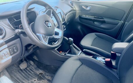 Renault Kaptur I рестайлинг, 2021 год, 2 100 000 рублей, 6 фотография