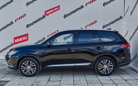 Mitsubishi Outlander III рестайлинг 3, 2018 год, 2 450 000 рублей, 7 фотография