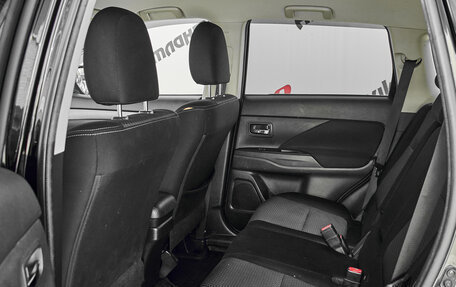 Mitsubishi Outlander III рестайлинг 3, 2018 год, 2 450 000 рублей, 20 фотография
