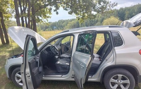 Volkswagen Tiguan I, 2010 год, 1 050 000 рублей, 13 фотография