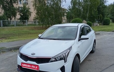 KIA Rio IV, 2021 год, 1 675 000 рублей, 1 фотография