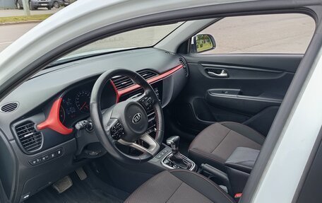KIA Rio IV, 2021 год, 1 675 000 рублей, 2 фотография